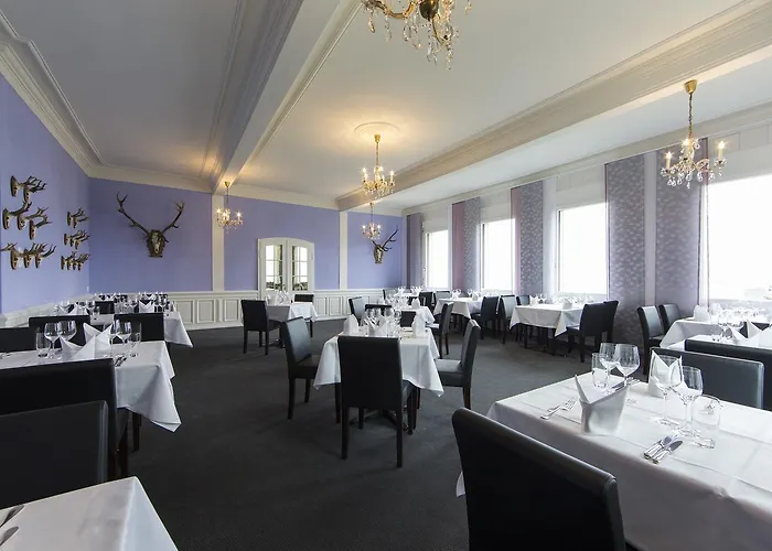 Hotel Schloss Wartenstein 3*